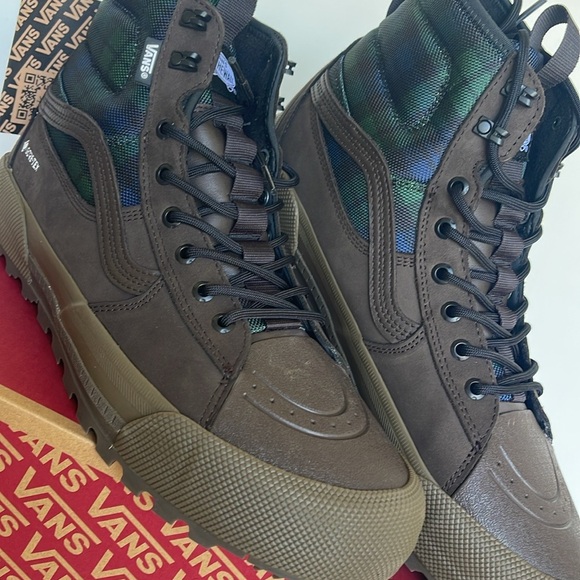 Vans WMNS Sk8-Hi Gore-Tex Mte-3
Tech Plaid Brown/Green
VN0A5111BGS
Boots - Picture 9 of 16